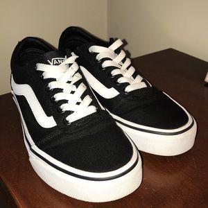 Vans Sneakers